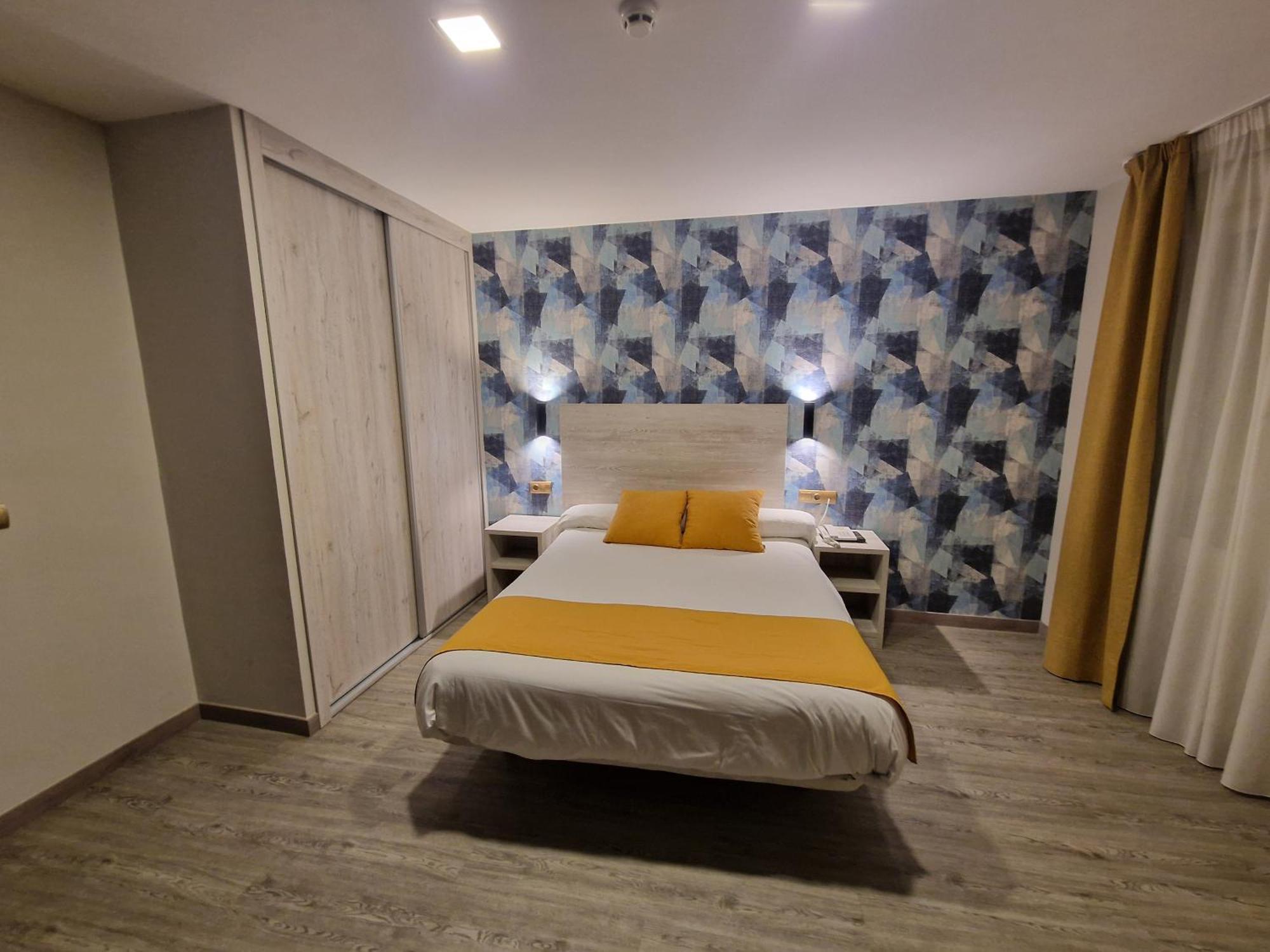 Hotel La Duquesa Pinos Genil Eksteriør billede
